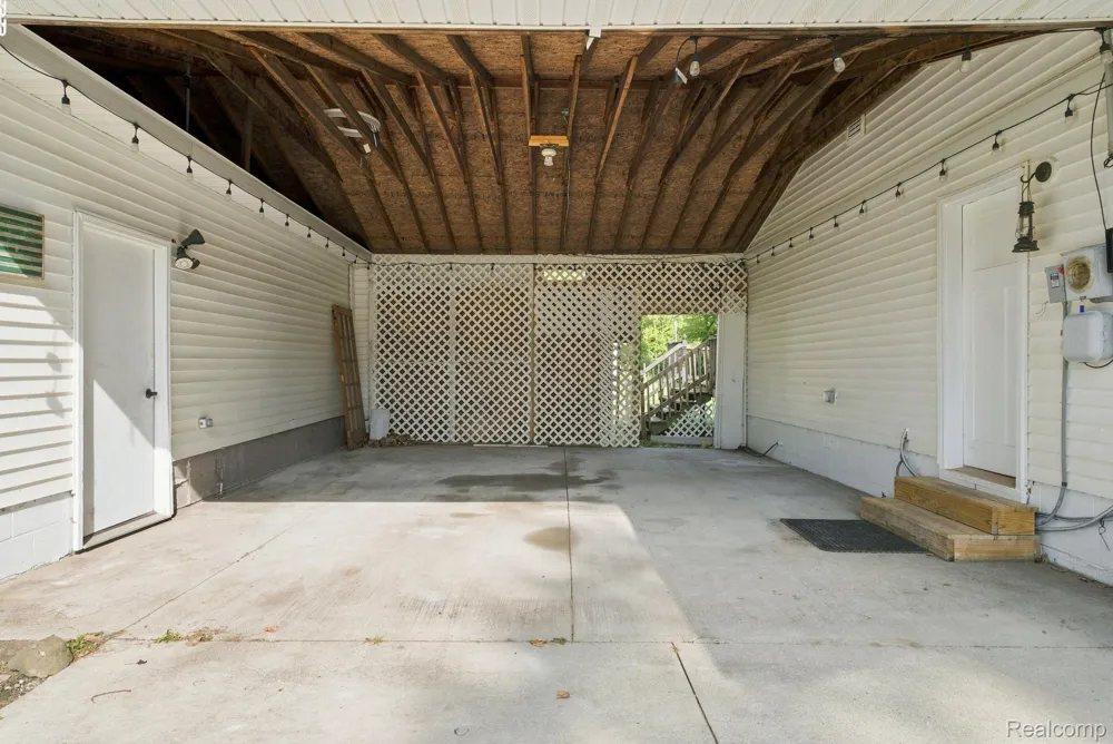 1288 40th Street Port Huron Charter Township, MI 48060