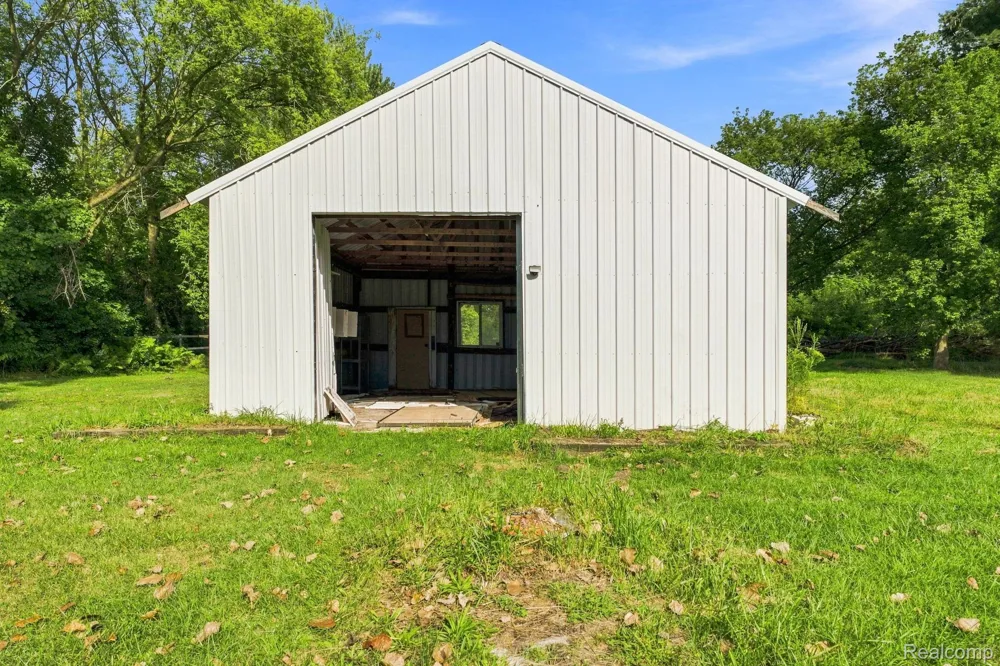 1288 40th Street Port Huron Charter Township, MI 48060