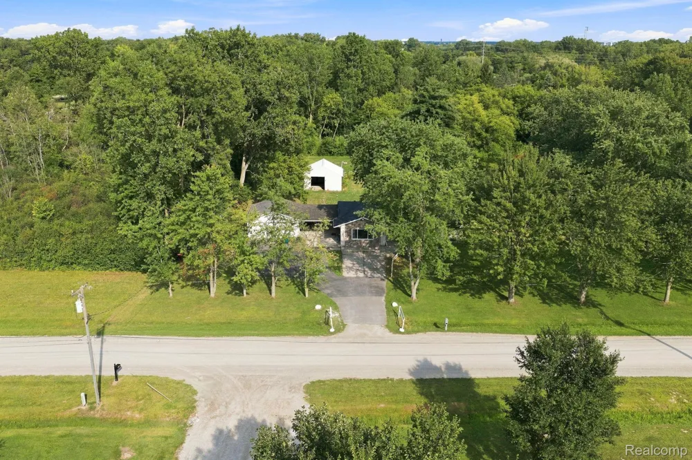 1288 40th Street Port Huron Charter Township, MI 48060