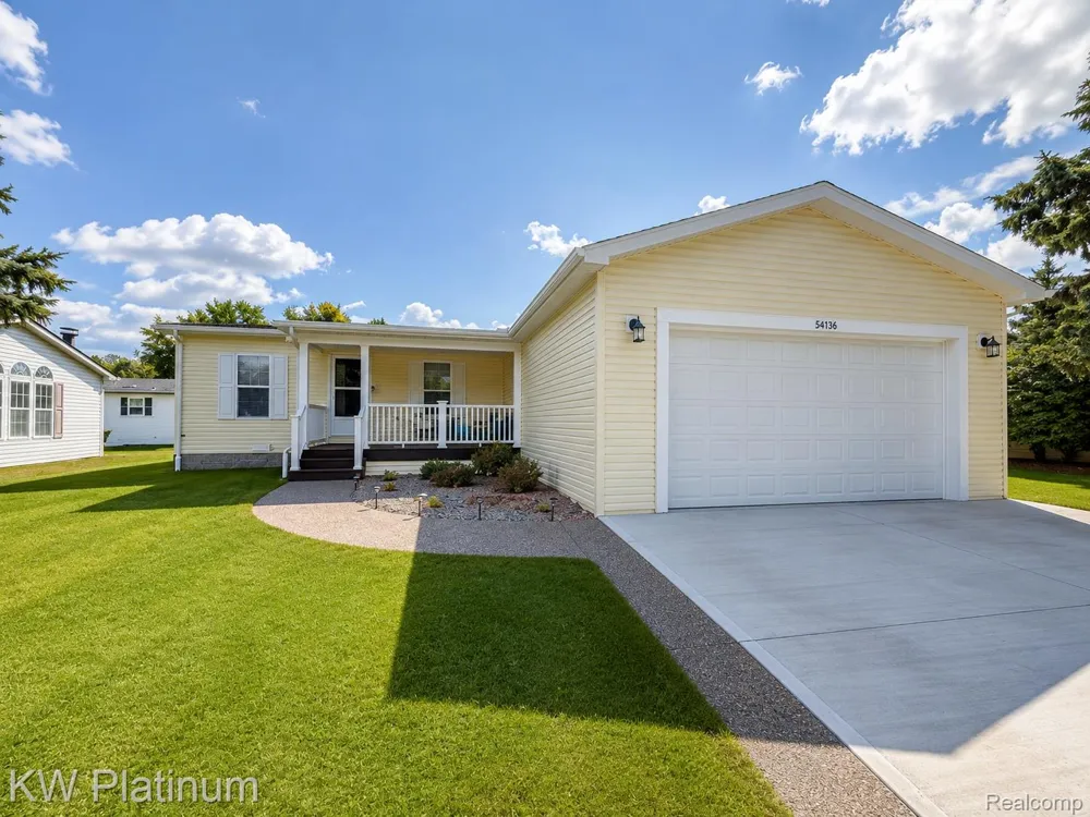 50136 Wedgewood Court Shelby Charter Township, MI 48315