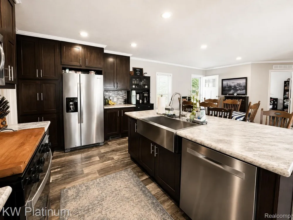 50136 Wedgewood Court Shelby Charter Township, MI 48315