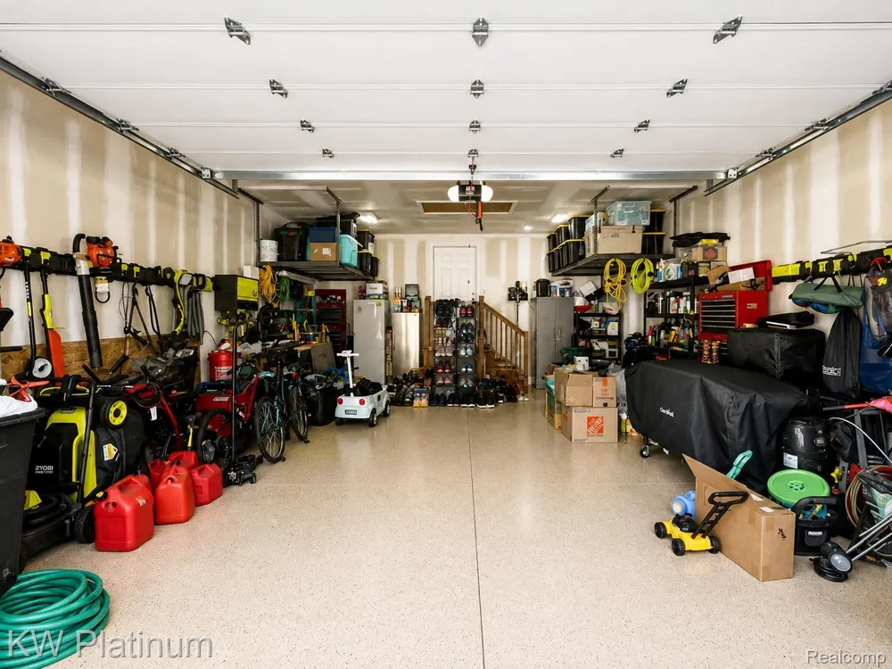 50136 Wedgewood Court Shelby Charter Township, MI 48315