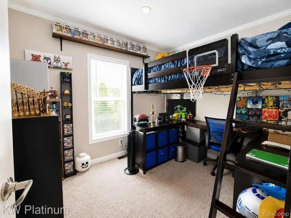 50136 Wedgewood Court Shelby Charter Township, MI 48315