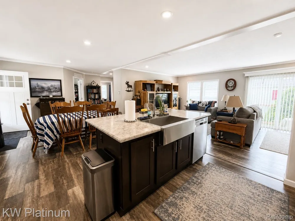 50136 Wedgewood Court Shelby Charter Township, MI 48315