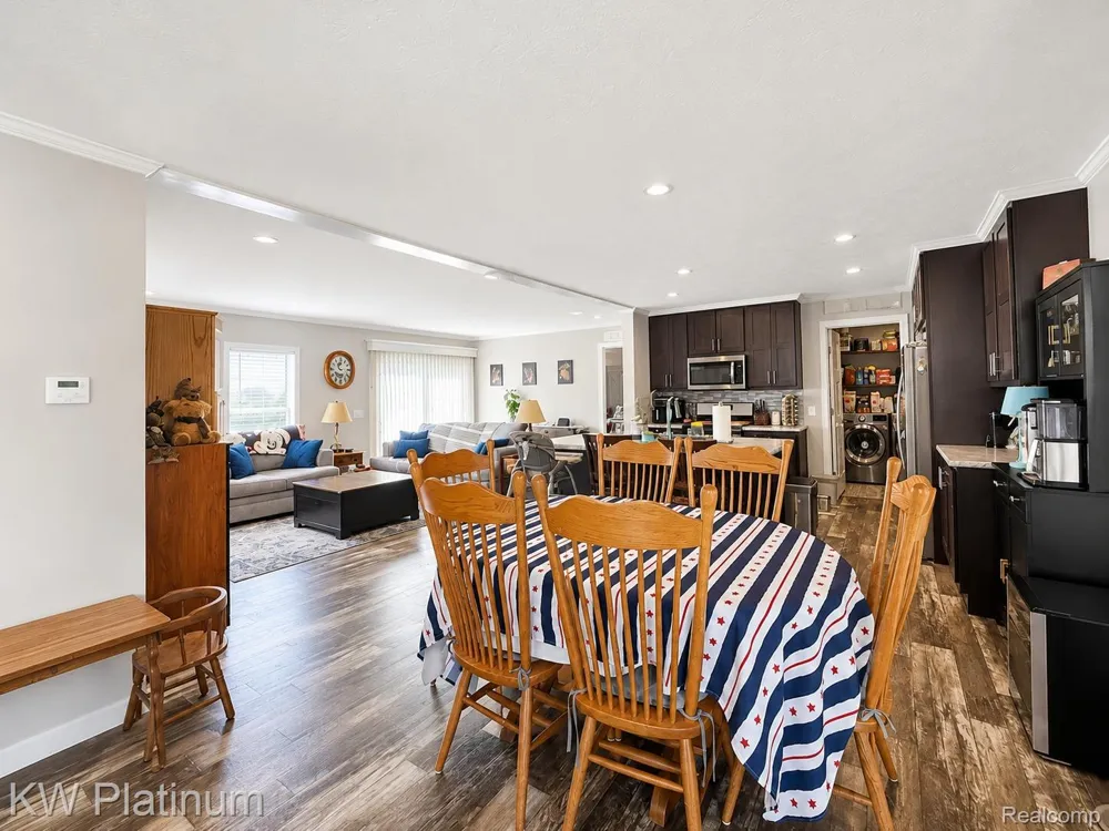 50136 Wedgewood Court Shelby Charter Township, MI 48315