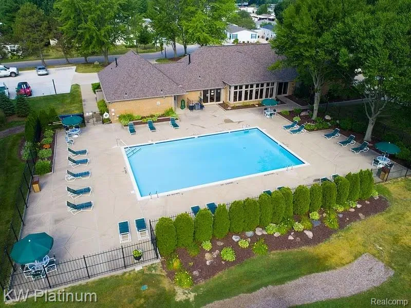 50136 Wedgewood Court Shelby Charter Township, MI 48315