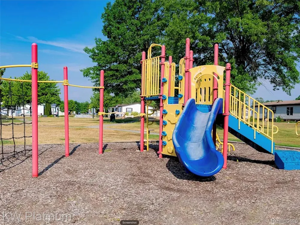 50136 Wedgewood Court Shelby Charter Township, MI 48315