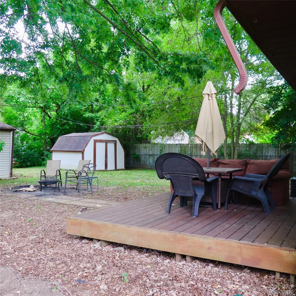 3231 W Utica Road Shelby Charter Township, MI 48317