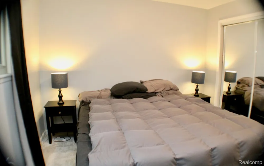 3231 W Utica Road Shelby Charter Township, MI 48317