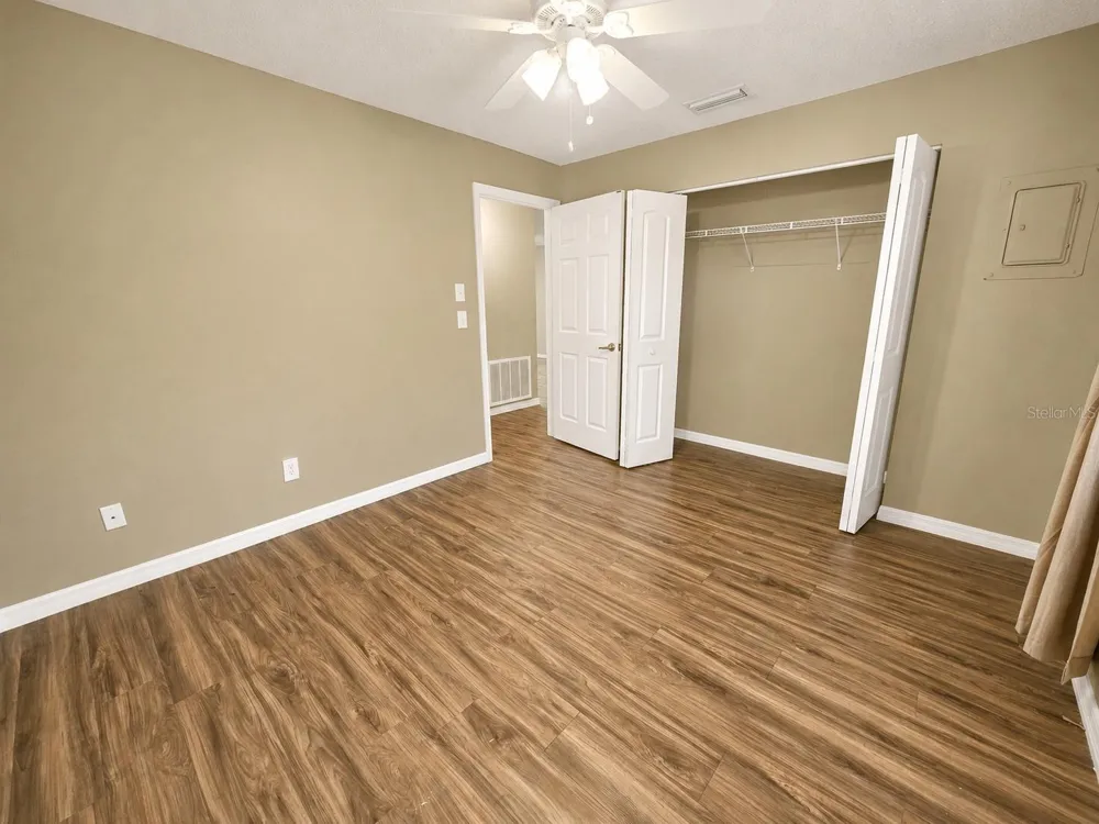 4614 TIPPECANOE TRAIL #117 Sarasota, FL 34233