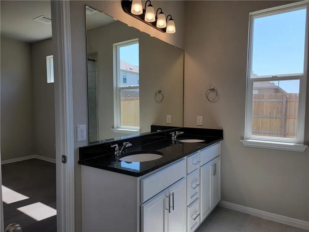 12813 Gilliland Lane Manor, TX 78653