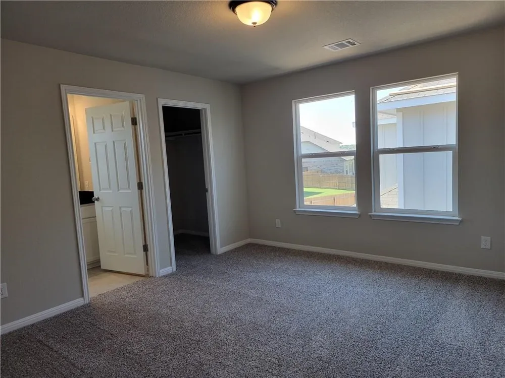 12813 Gilliland Lane Manor, TX 78653