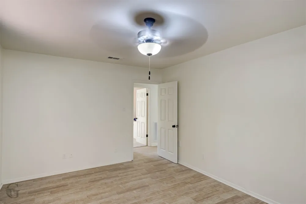 220 Walnut Lane Bossier City, LA 71111