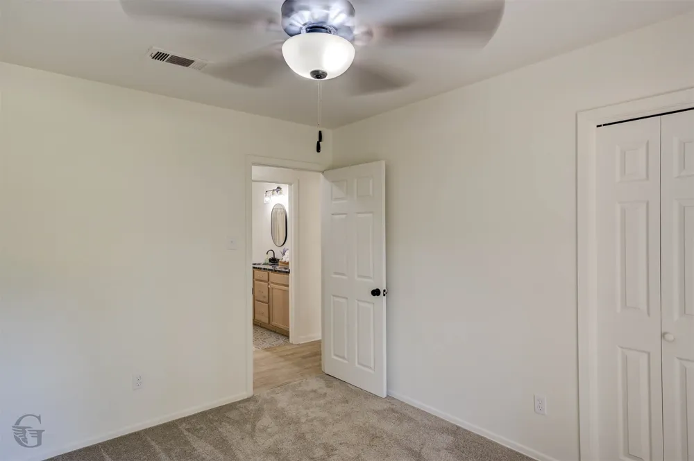 220 Walnut Lane Bossier City, LA 71111