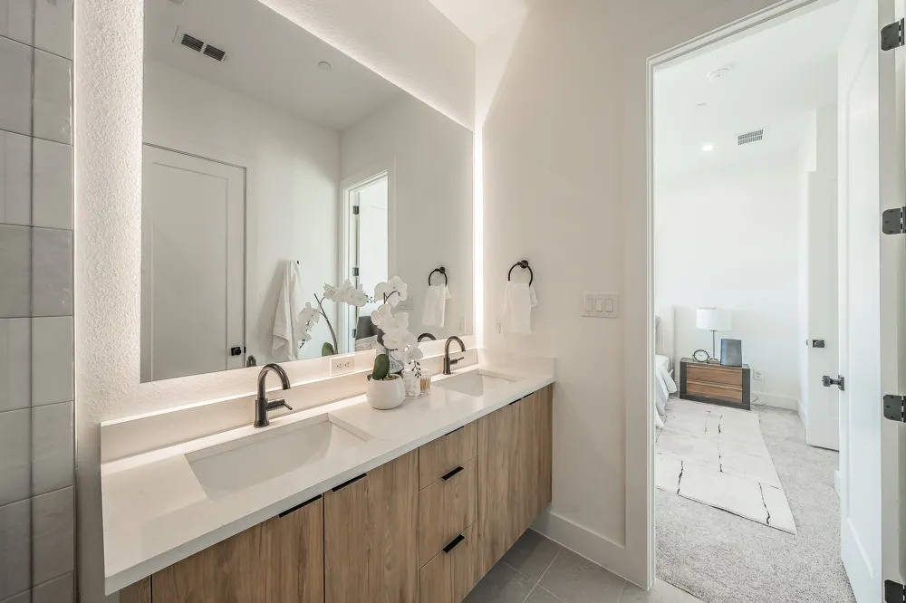 5320 Reiger Avenue #104 Dallas, TX 75214