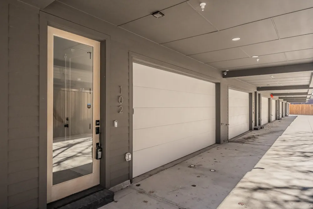 5320 Reiger Avenue #104 Dallas, TX 75214