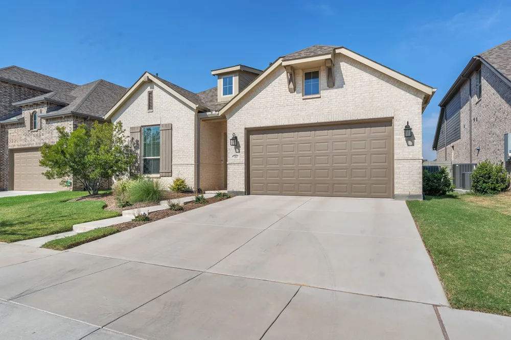 1517 Chickadee Drive Argyle, TX 76226