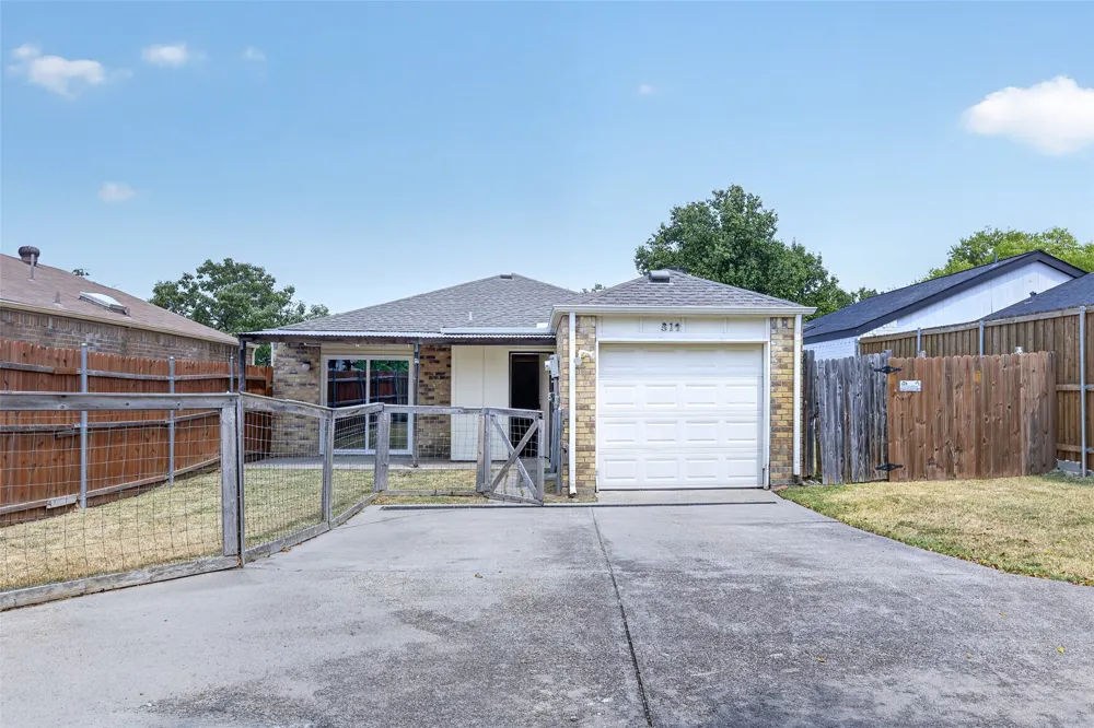 314 Wilderness Trail Mesquite, TX 75149