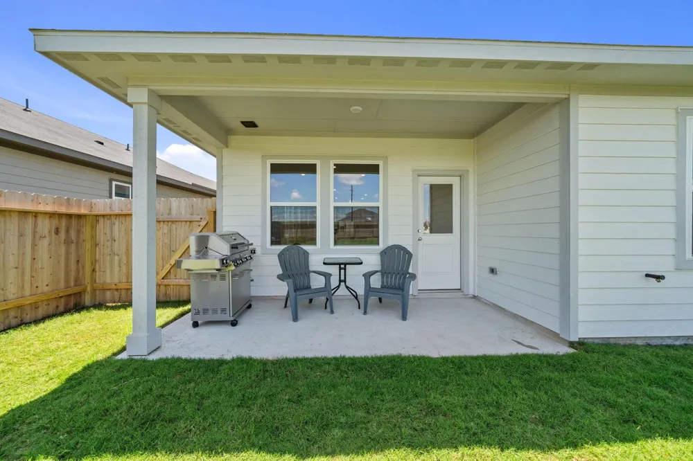 18006 Lasso Mills Drive Hockley, TX 77447
