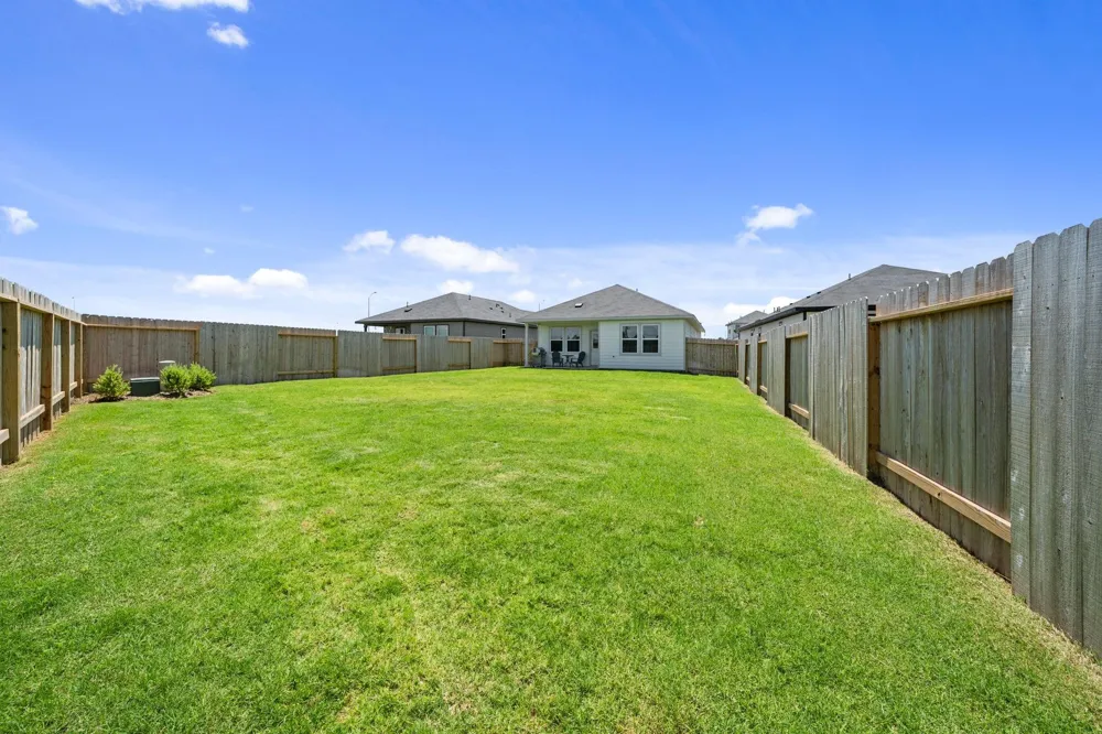 18006 Lasso Mills Drive Hockley, TX 77447