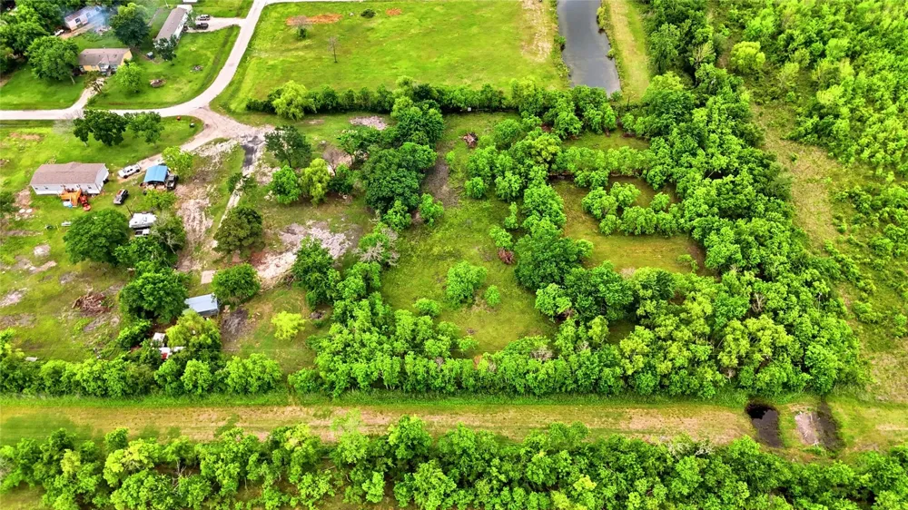 3614 Stables Lane Crosby, TX 77532