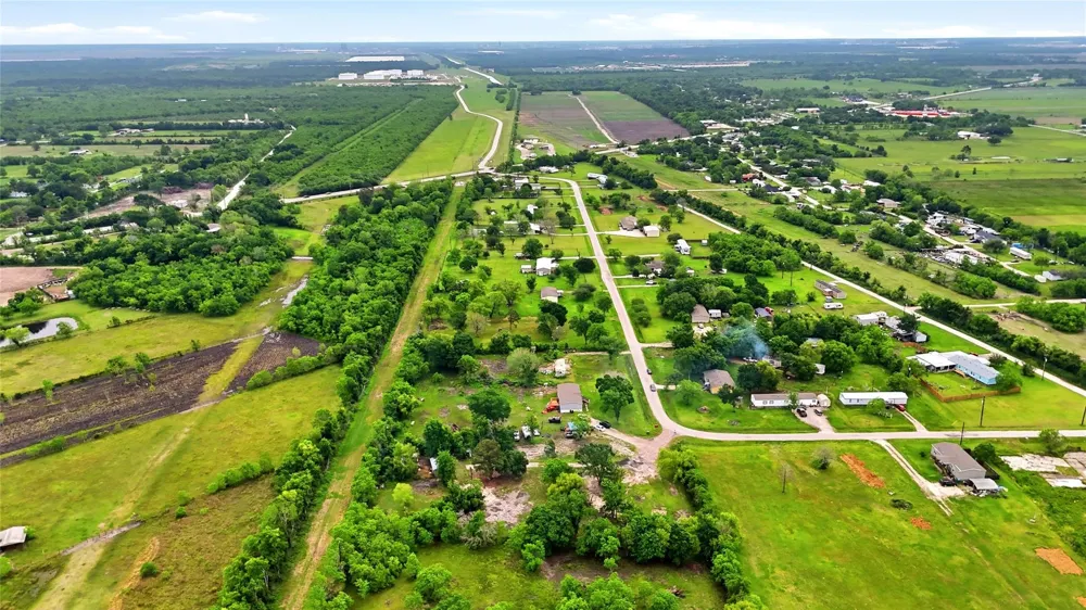 3614 Stables Lane Crosby, TX 77532