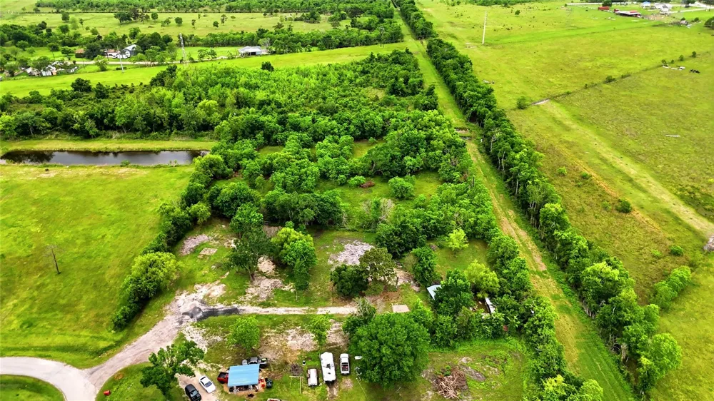 3614 Stables Lane Crosby, TX 77532