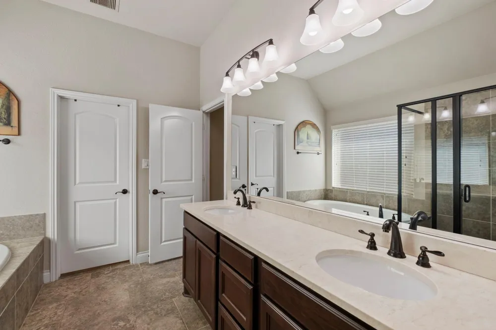 2030 Rainy Mist Drive Missouri City, TX 77459