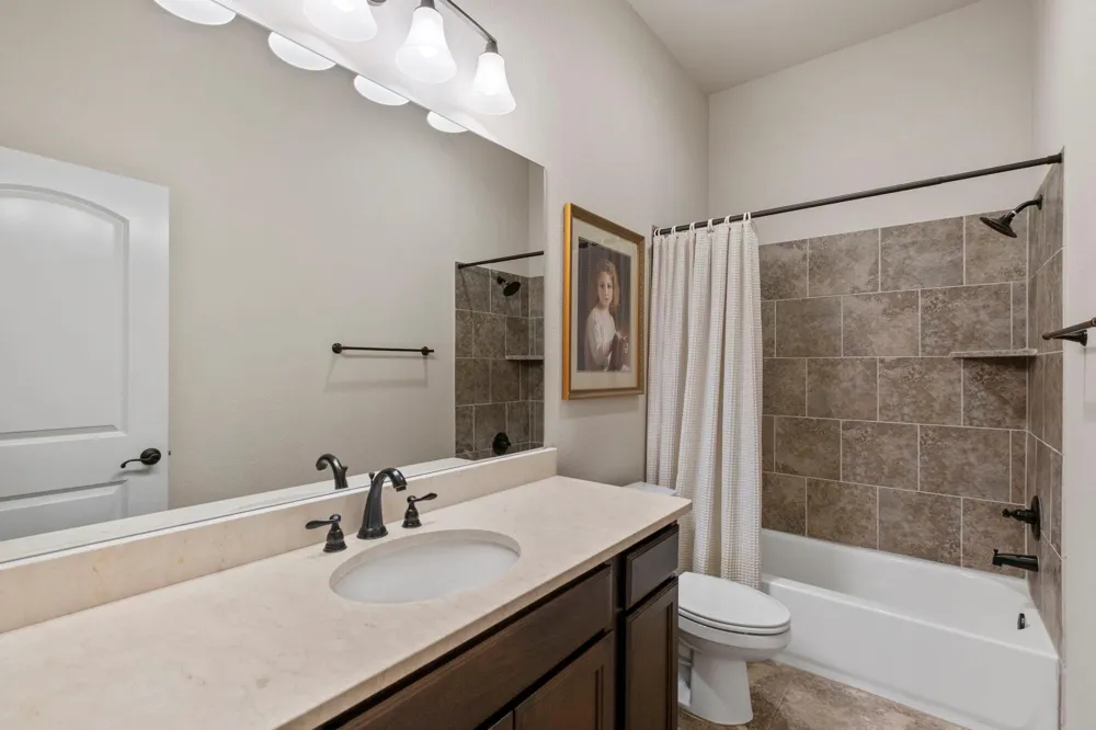 2030 Rainy Mist Drive Missouri City, TX 77459