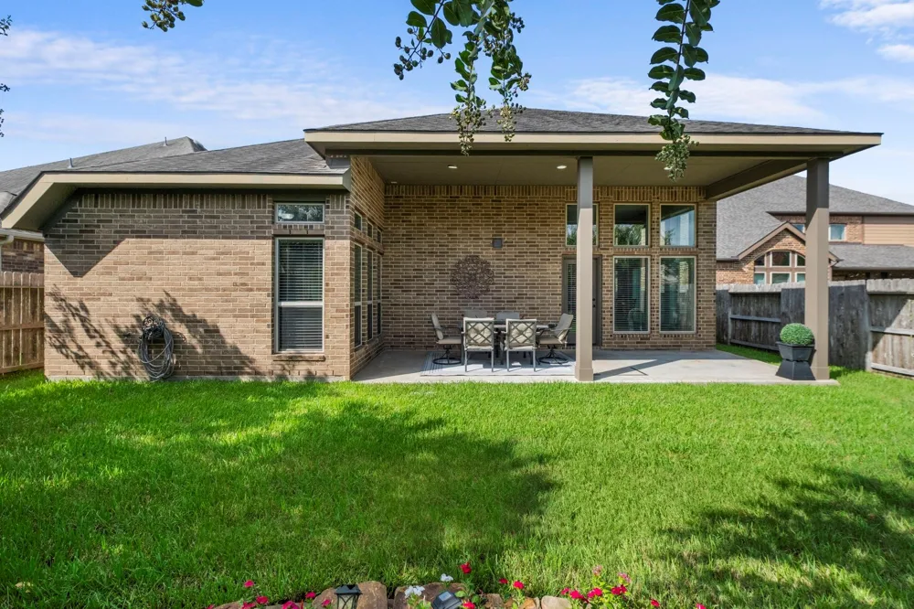 2030 Rainy Mist Drive Missouri City, TX 77459