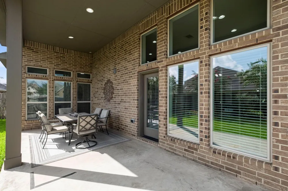 2030 Rainy Mist Drive Missouri City, TX 77459
