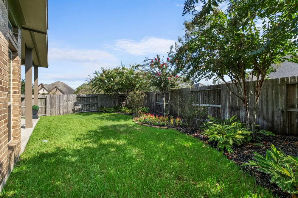2030 Rainy Mist Drive Missouri City, TX 77459