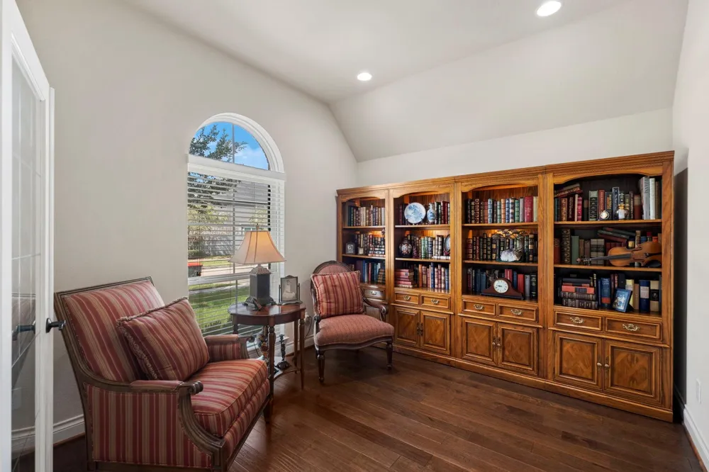 2030 Rainy Mist Drive Missouri City, TX 77459