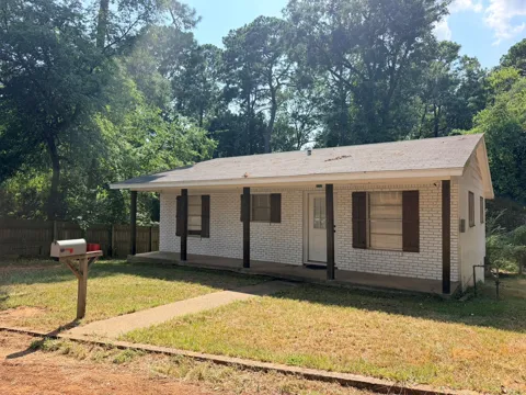103 Pineview Terrace