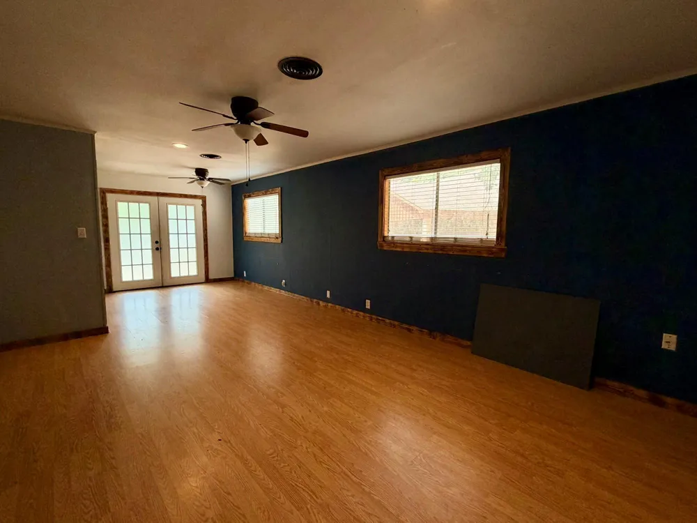 103 Pineview Terrace Crockett, TX 75835