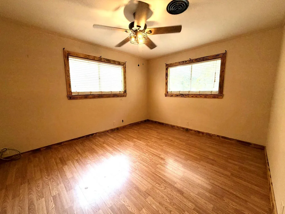 103 Pineview Terrace Crockett, TX 75835