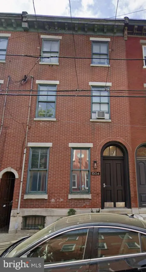 1504 SWAIN STREET #2