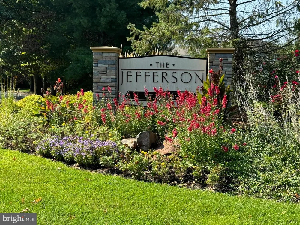 511 TIMBERLAKE DRIVE Ewing, NJ 08618
