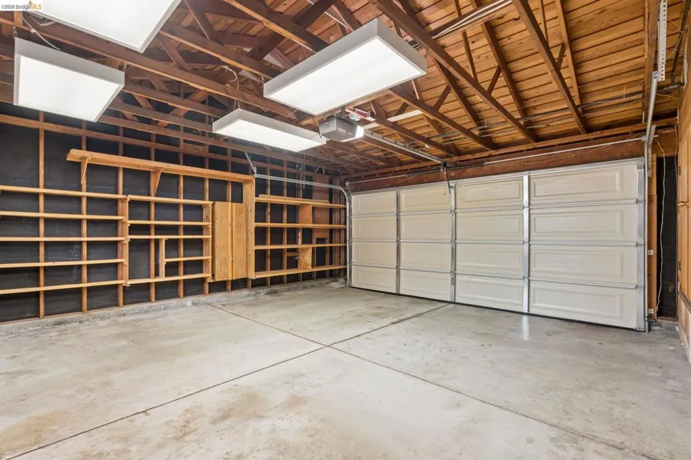 5791 Olinda Rd El Sobrante, CA 94803