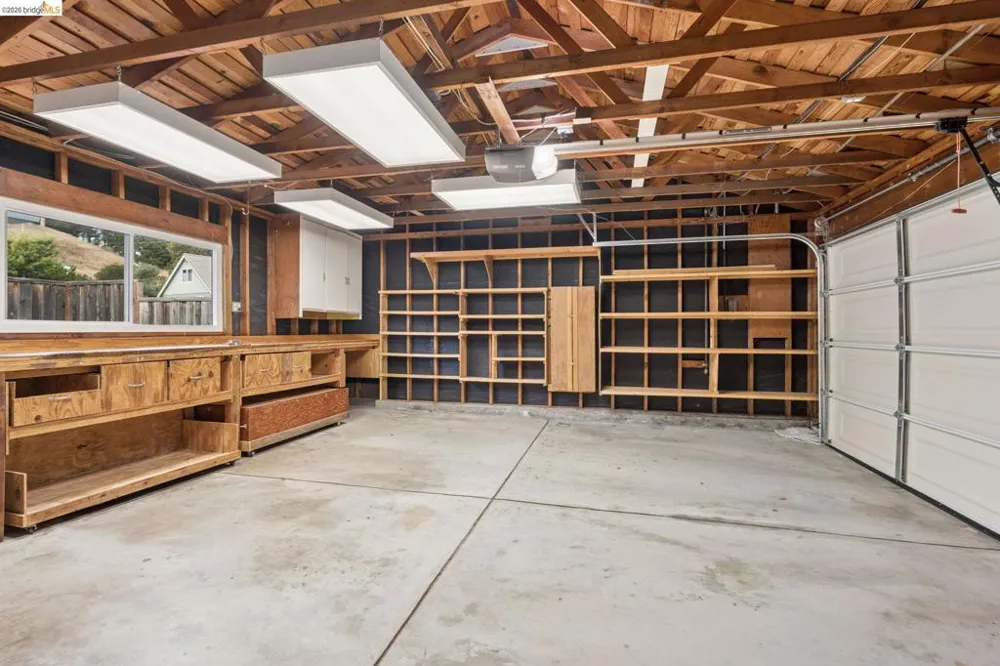 5791 Olinda Rd El Sobrante, CA 94803