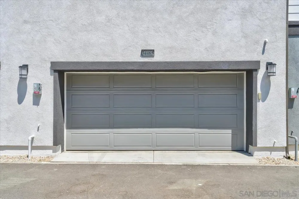34465 Ciruela Avenue Winchester, CA 92596