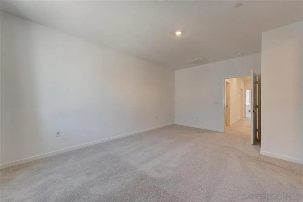34465 Ciruela Avenue Winchester, CA 92596