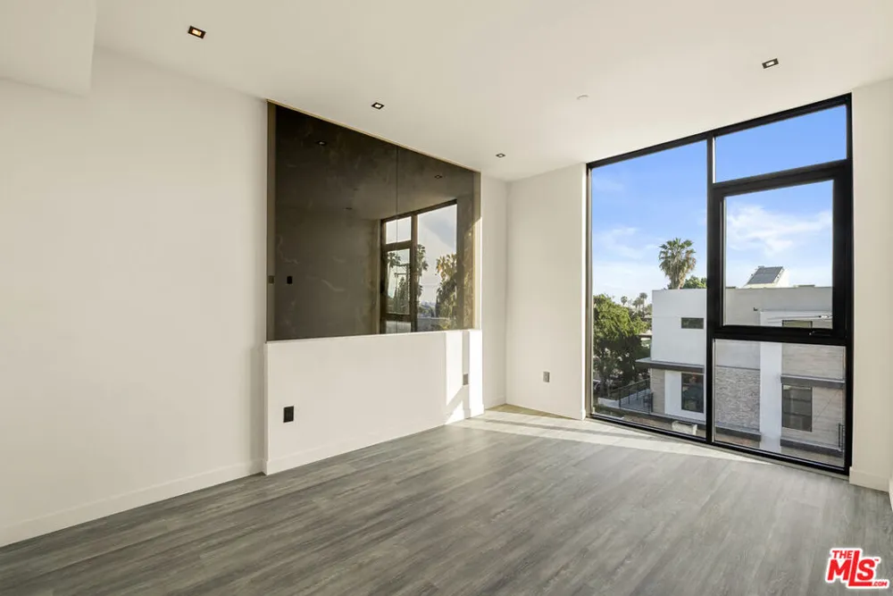 1021 Ogden Drive #PH 5 West Hollywood, CA 90046