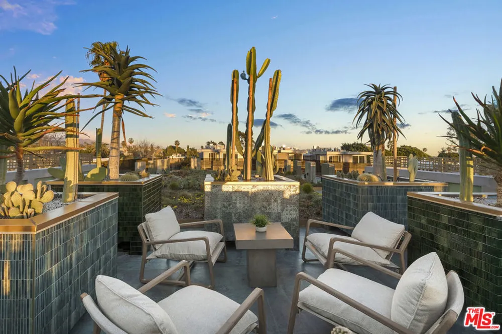 1021 Ogden Drive #PH 5 West Hollywood, CA 90046