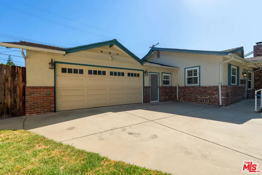 622 E Sandra Avenue Arcadia, CA 91006