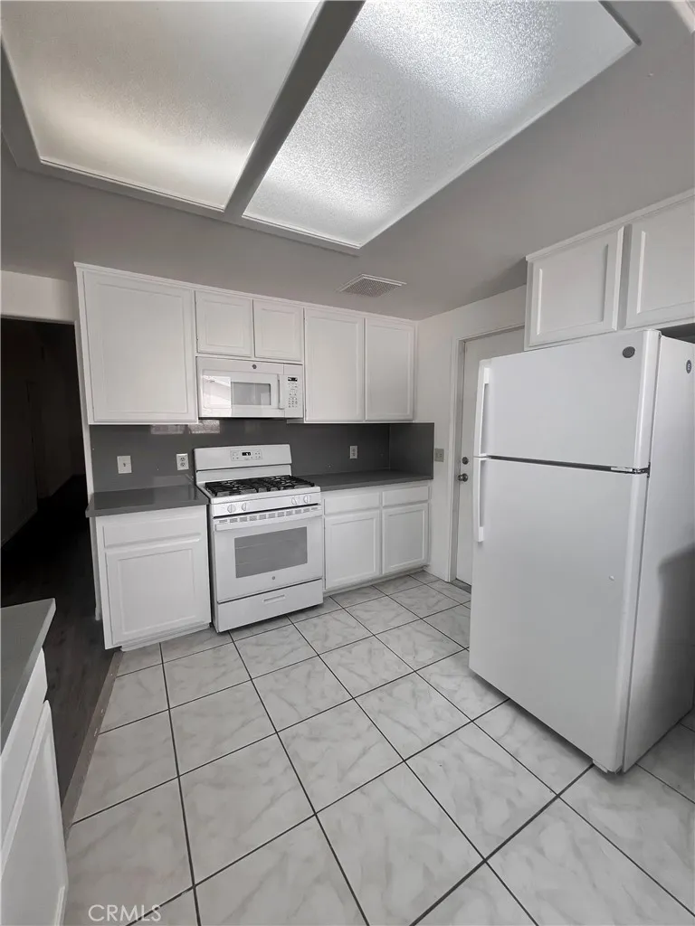 72731 Larrea Avenue 29 Palms, CA 92277