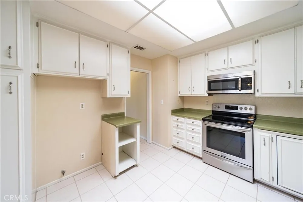 28193 Buena Mesa Menifee, CA 92586