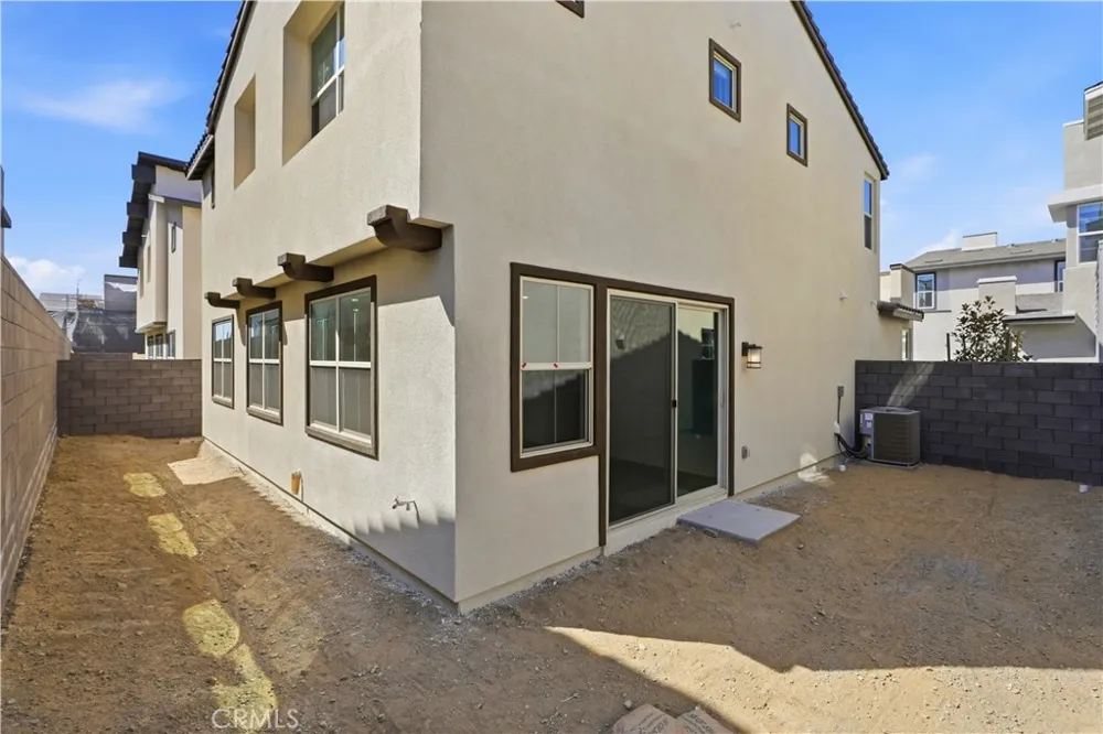 4807 Habitat Drive Fontana, CA 92336