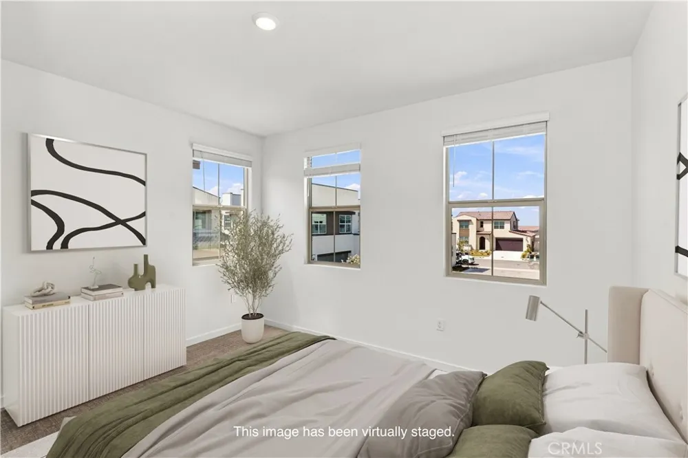 4807 Habitat Drive Fontana, CA 92336