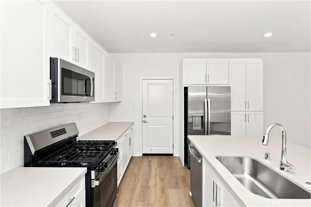 4807 Habitat Drive Fontana, CA 92336